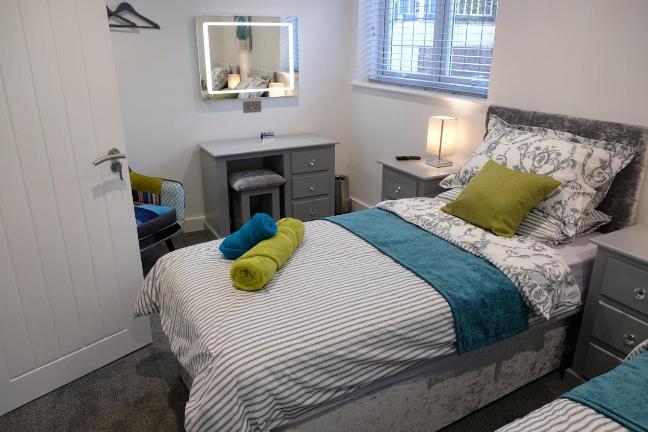 Rosemary House Brs Airport Accommodation Winford מראה חיצוני תמונה