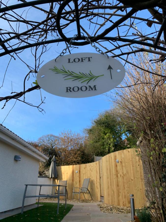 Rosemary House Brs Airport Accommodation Winford מראה חיצוני תמונה